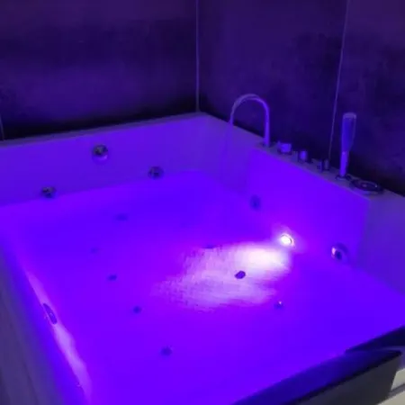 Jacuzzi